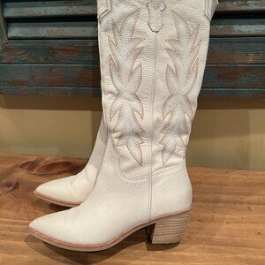 WOMENS DOLCE VITA Shiren Western Boots - Sand Nubuck